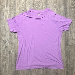 ALO Yoga Mens Lavender Short Sleeve Tee